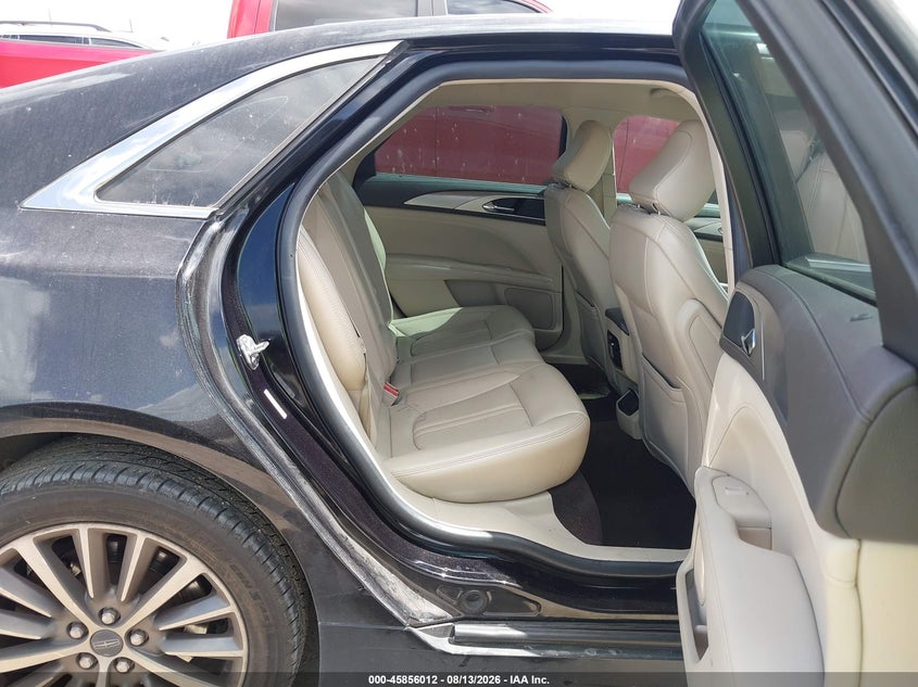 2020 LINCOLN MKZ auction photo 8