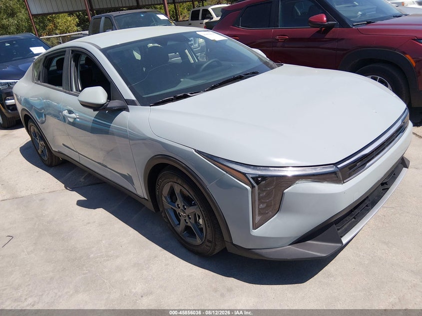 2025 KIA K4 auction photo 1