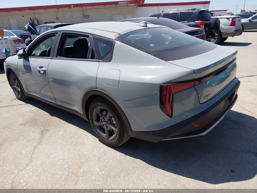 2025 KIA K4 auction photo 3