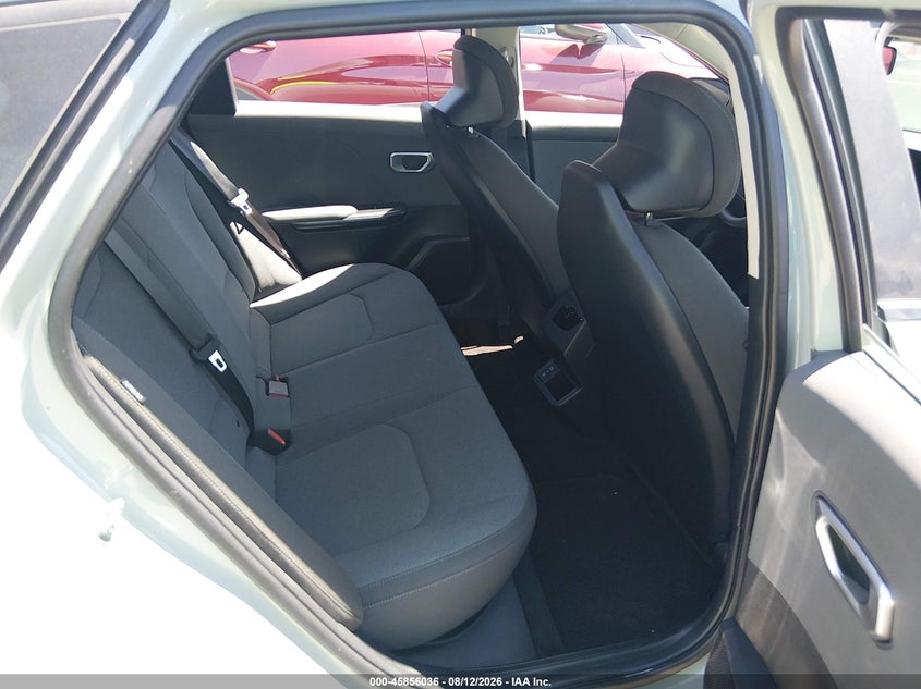 2025 KIA K4 auction photo 8