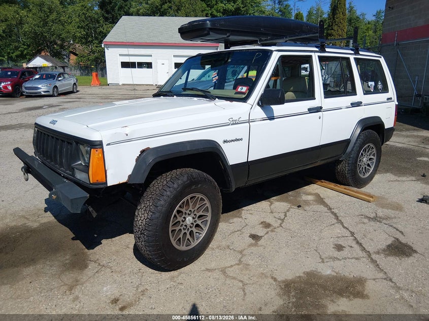 1992 JEEP CHEROKEE auction photo 2