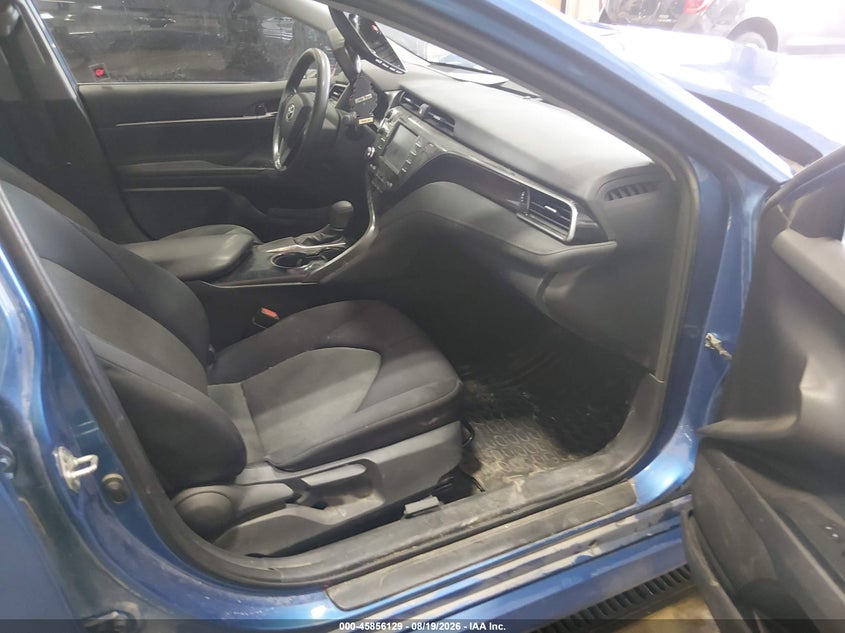 TOYOTA CAMRY - zdjęcie 5