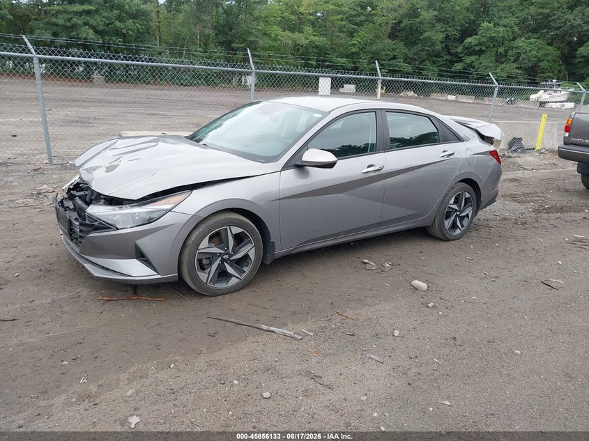 2023 HYUNDAI ELANTRA auction photo 2