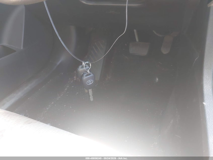 2017 TOYOTA COROLLA SEDAN 1.8L I-4 DOHC, VVT, 132HP
