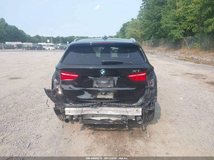 BMW X1 - zdjęcie 16