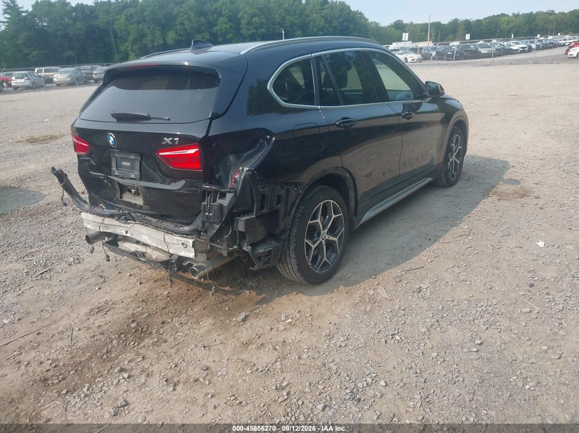 2017 BMW X1 auction photo 4