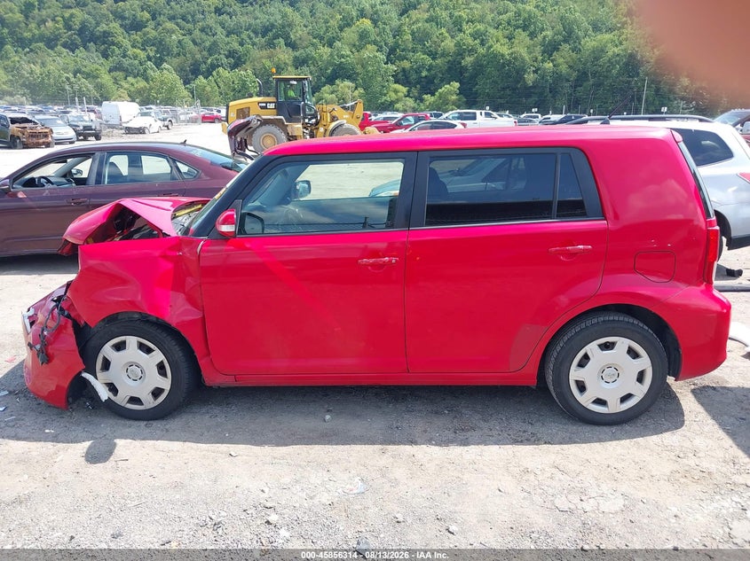 SCION XB 2013 VIN JTLZE4FE0DJ040649