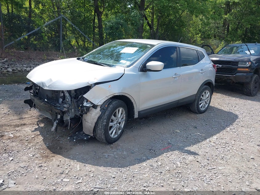 2021 NISSAN ROGUE SPORT auction photo 2