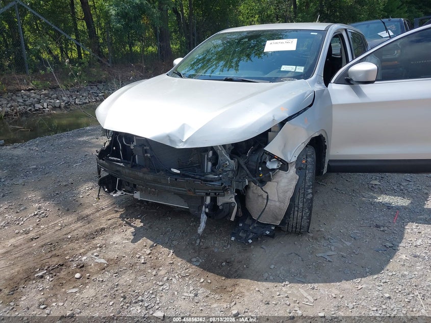 2021 NISSAN ROGUE SPORT auction photo 6