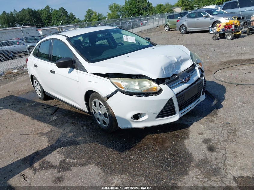Vin: 1fadp3e26el127615, lot: 46355331, ford focus s 2014 img_1