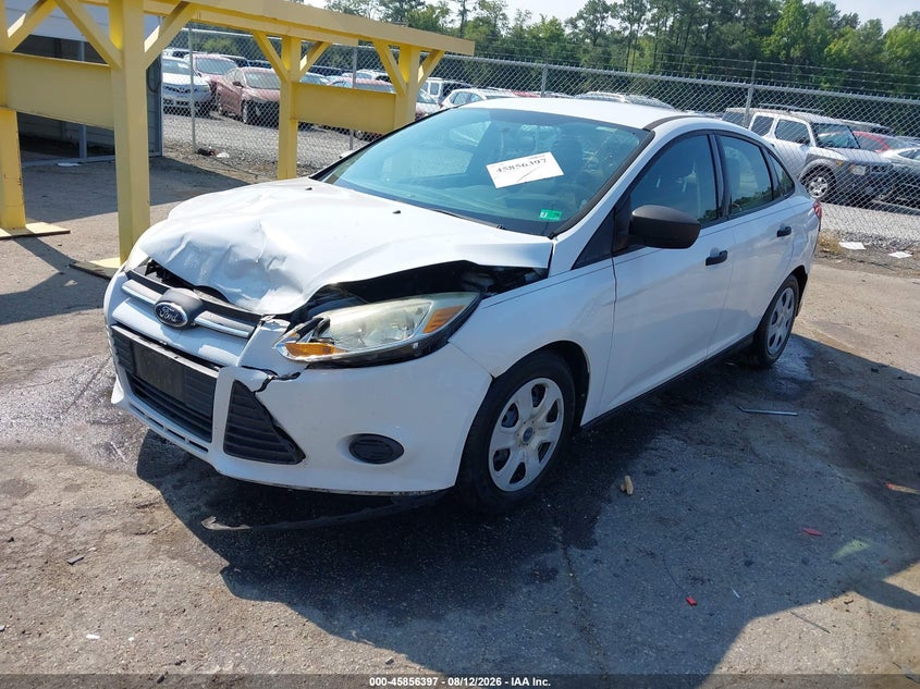 FORD FOCUS 2014 VIN 1FADP3E26EL127615