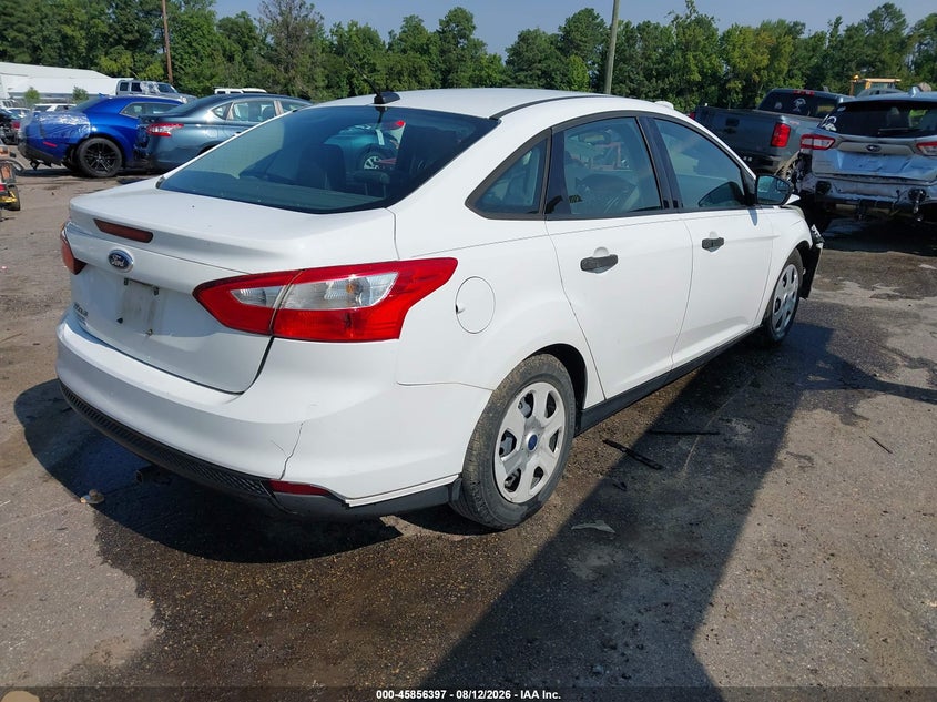 FORD FOCUS 2014 VIN 1FADP3E26EL127615