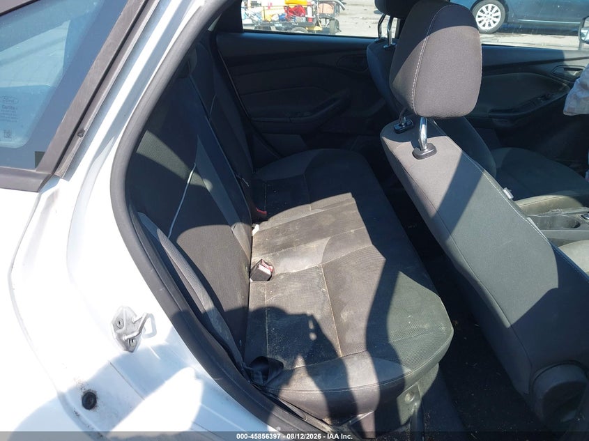 FORD FOCUS 2014 VIN 1FADP3E26EL127615
