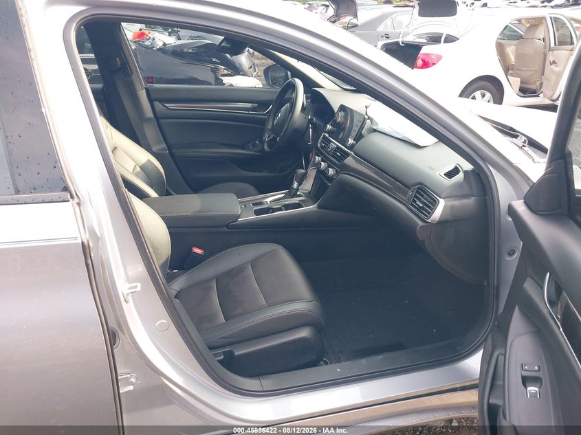 2019 HONDA ACCORD auction photo 5