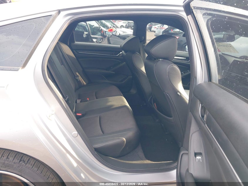 2019 HONDA ACCORD auction photo 8