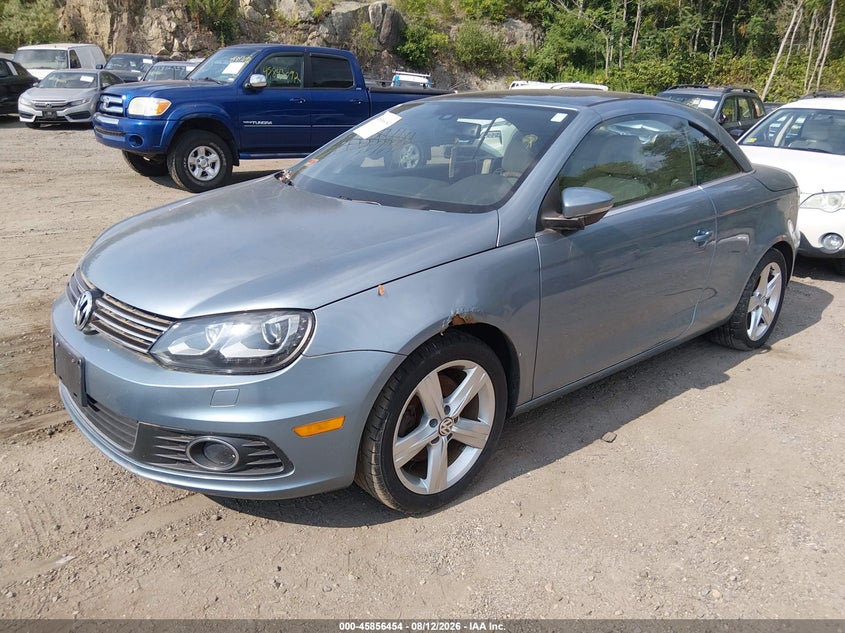 2012 VOLKSWAGEN EOS auction photo 2