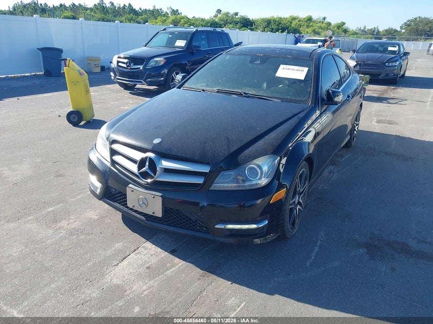 2013 MERCEDES-BENZ C 350 auction photo 2
