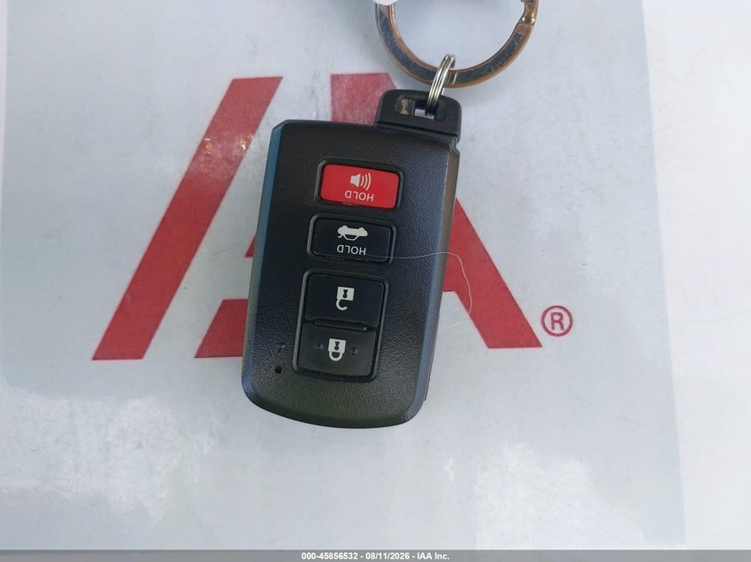 TOYOTA CAMRY - zdjęcie 11