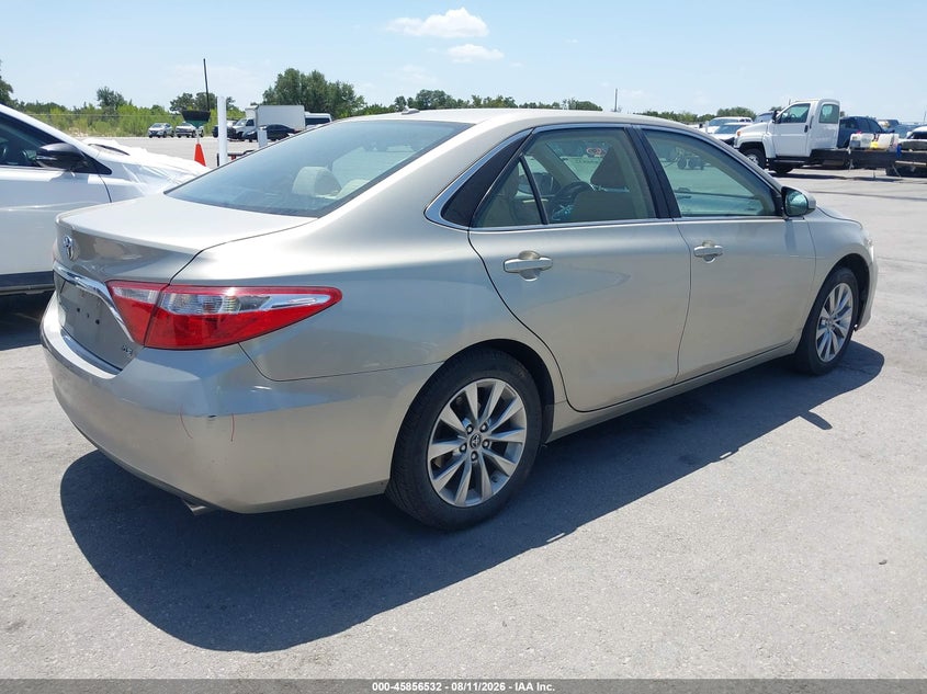 TOYOTA CAMRY - zdjęcie 4