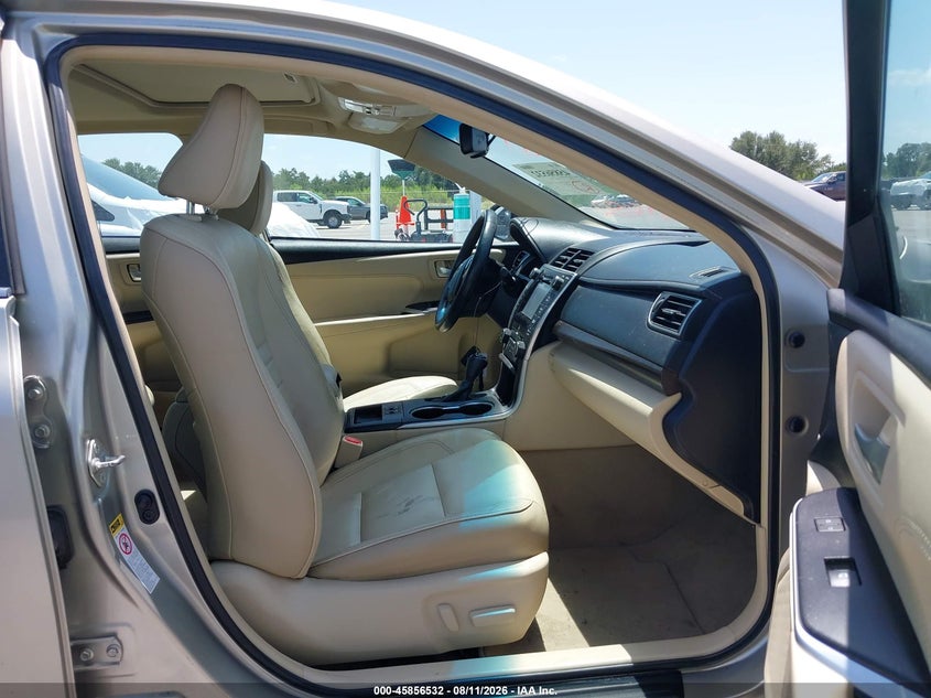 TOYOTA CAMRY - zdjęcie 5