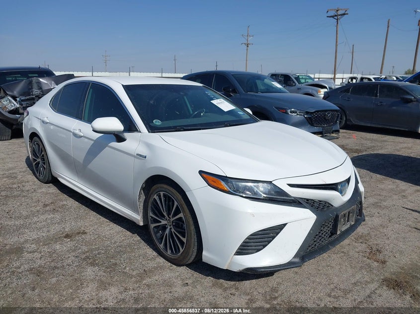 TOYOTA CAMRY - zdjęcie 1