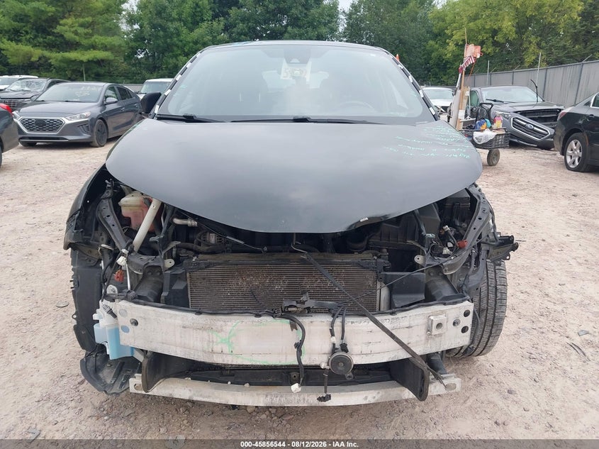 TOYOTA C-HR - zdjęcie 13