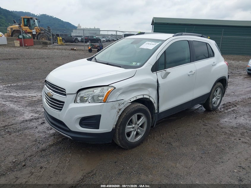 2016 Chevrolet Trax, Left Front, IAAI, VIN 3GNCJPSB4GL157245 — photo 2