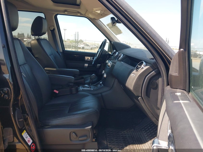 2011 LAND ROVER LR4 auction photo 5