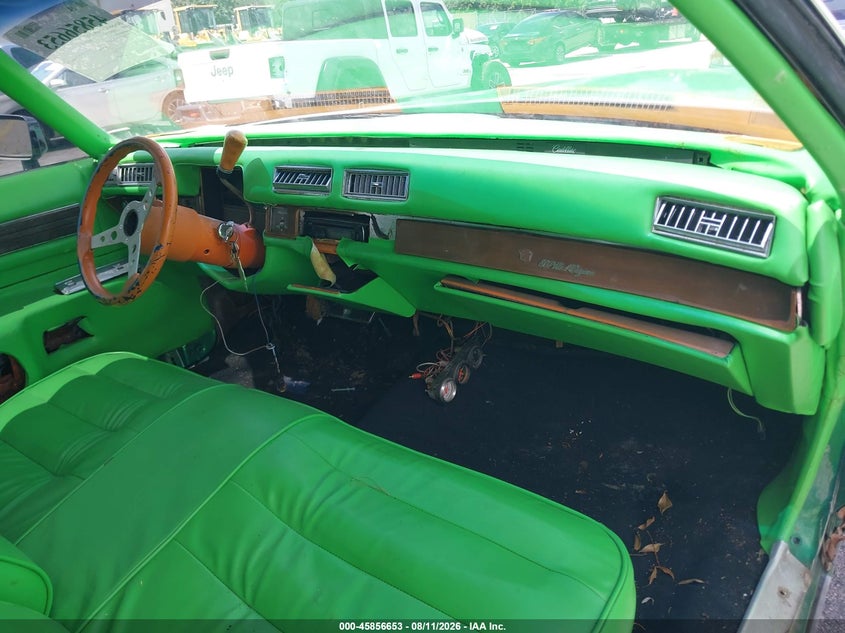 1976 CADILLAC DEVILLE auction photo 5