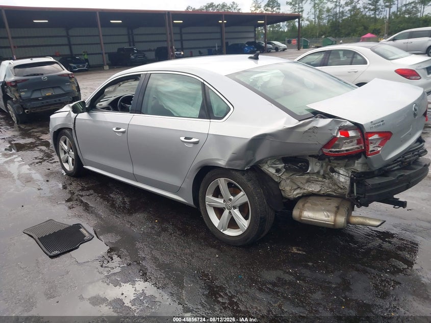 VOLKSWAGEN PASSAT 2015 VIN 1VWAT7A33FC118139