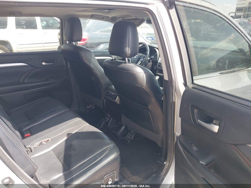 TOYOTA HIGHLANDER - zdjęcie 8