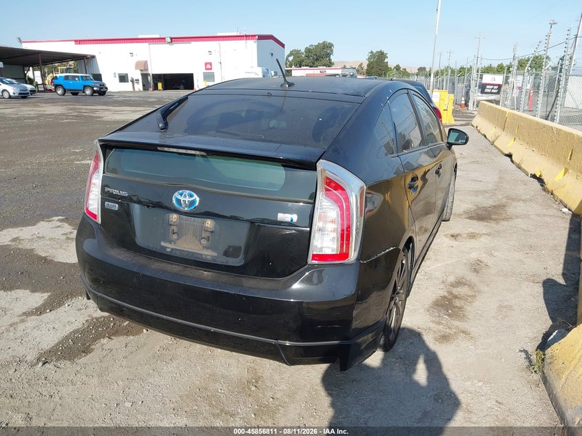 2015 TOYOTA PRIUS auction photo 4