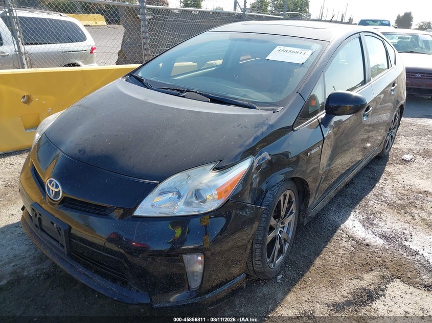 2015 TOYOTA PRIUS auction photo 6