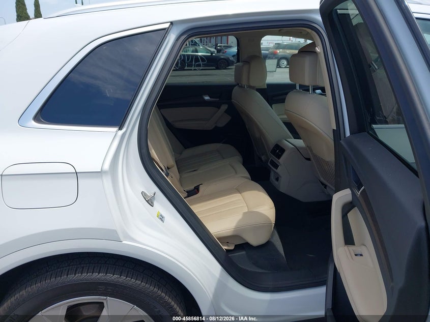 AUDI Q5 - zdjęcie 8