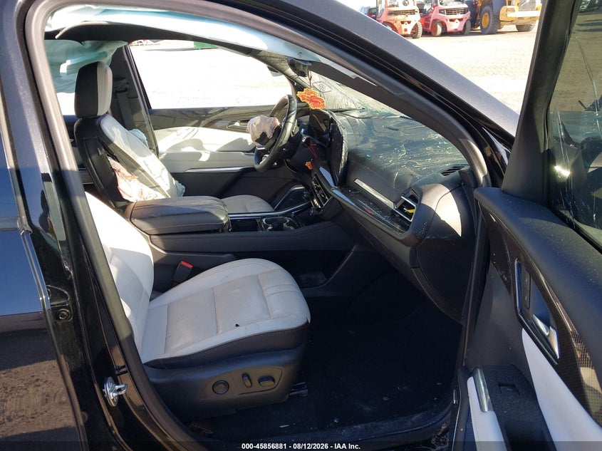 2025 CHEVROLET TRAVERSE auction photo 5
