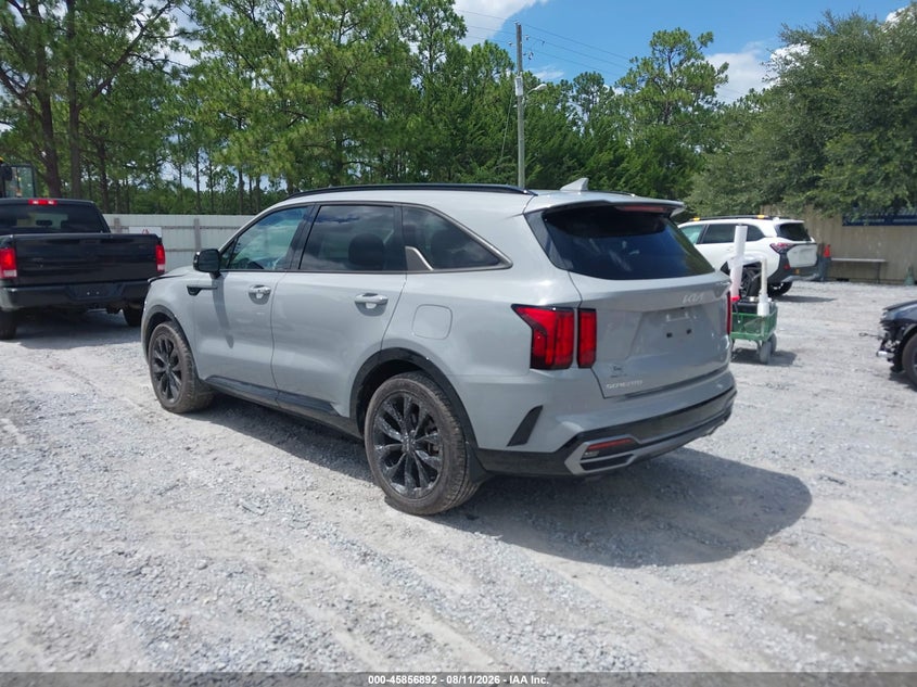 2023 KIA SORENTO auction photo 3