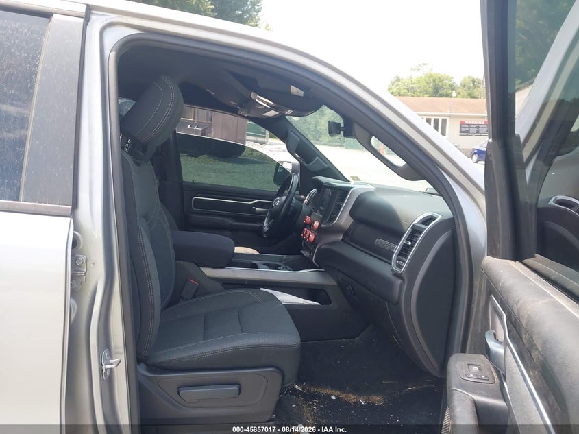 2021 RAM 1500 auction photo 5