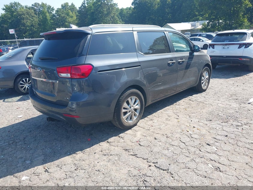 2016 KIA SEDONA auction photo 4