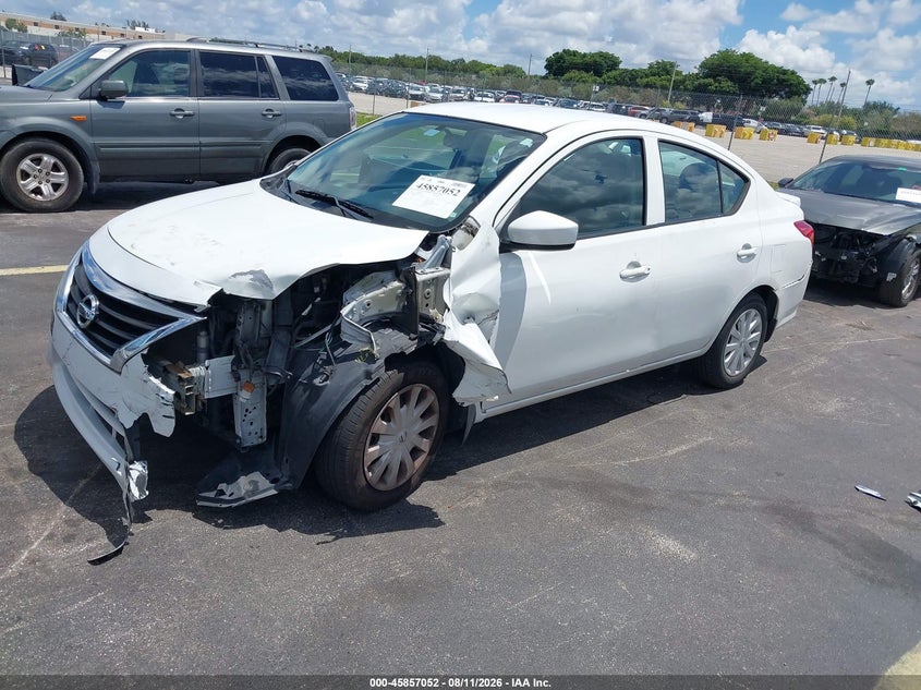 2018 Nissan Versa, Лівий перед, IAAI, VIN 3N1CN7AP7JL887543 — фото 2