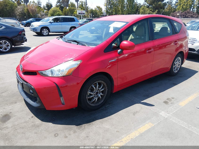 2015 TOYOTA PRIUS V auction photo 2