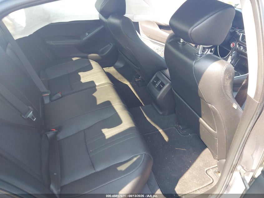 2019 HONDA ACCORD auction photo 8