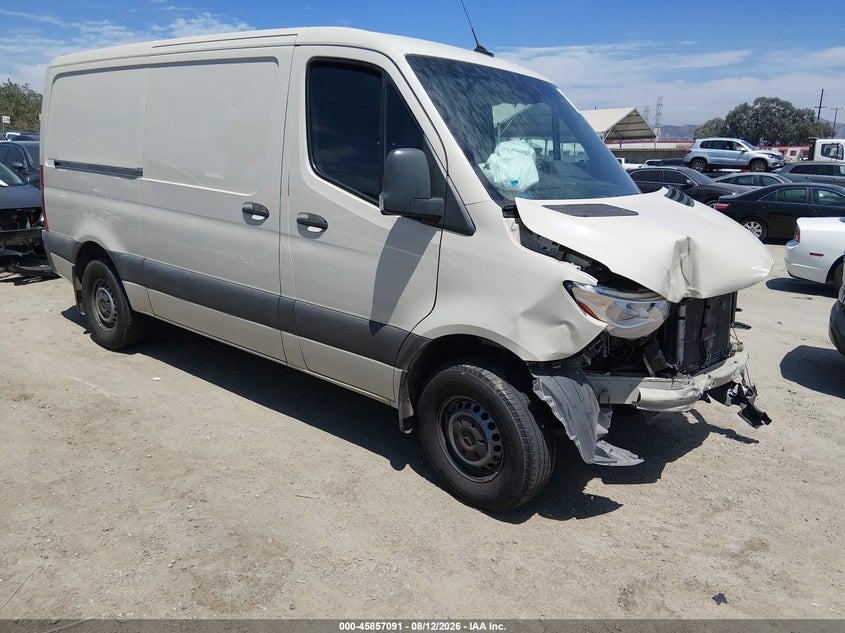 Vin: wd4pe7edxkt015391, lot: 46356024, mercedes-benz sprinter 1500 standard roof i4 2019 img_1