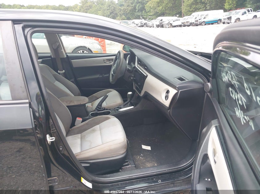 2018 TOYOTA COROLLA auction photo 5