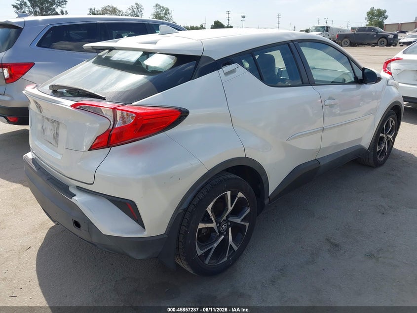 2018 TOYOTA C-HR auction photo 4