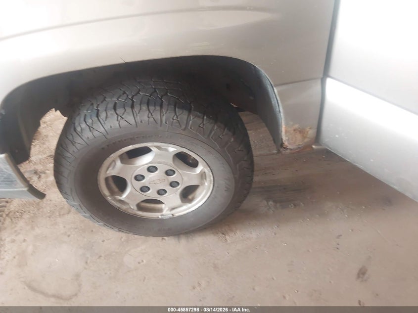 2003 CHEVROLET AVALANCHE 1500 auction photo 6