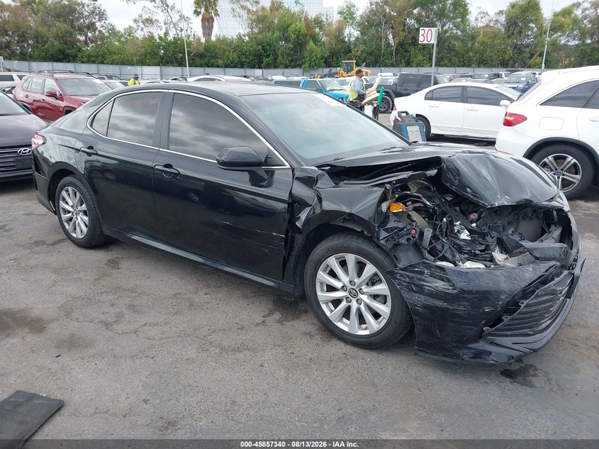2018 TOYOTA CAMRY auction photo 1