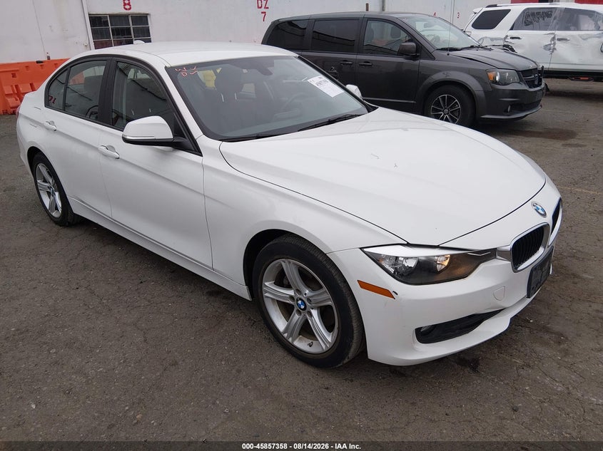 BMW 320I