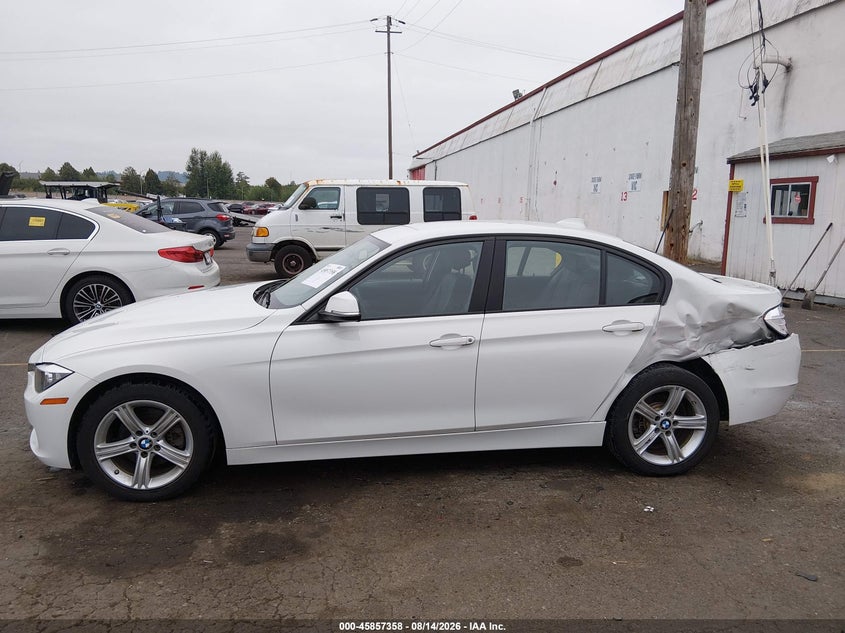 BMW 320I - zdjęcie 14
