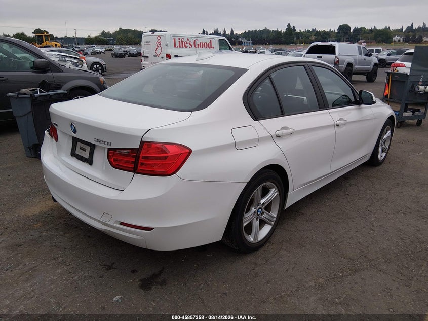 BMW 320I - zdjęcie 4