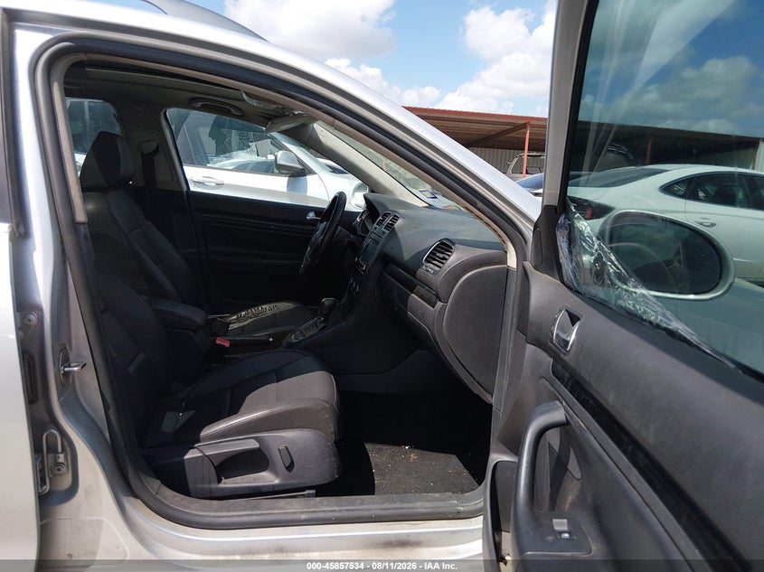 2011 VOLKSWAGEN JETTA SPORTWAGEN auction photo 5